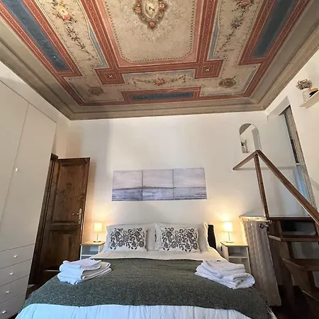 Romantic Nest * Florence